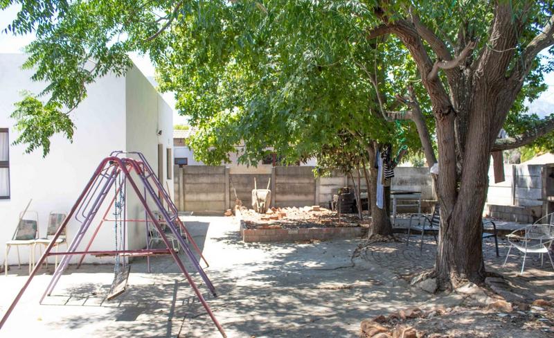 4 Bedroom Property for Sale in Klein Parys Western Cape